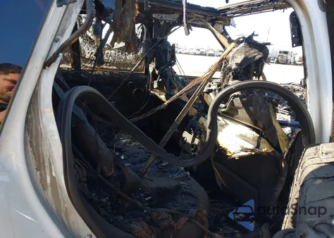 2020 Land Rover Range Rover Hse из США, поврежденный, VIN SALGS2RU2LA568686